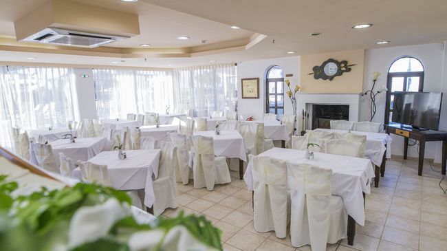 Creta Residence Ádhele Ristorante foto